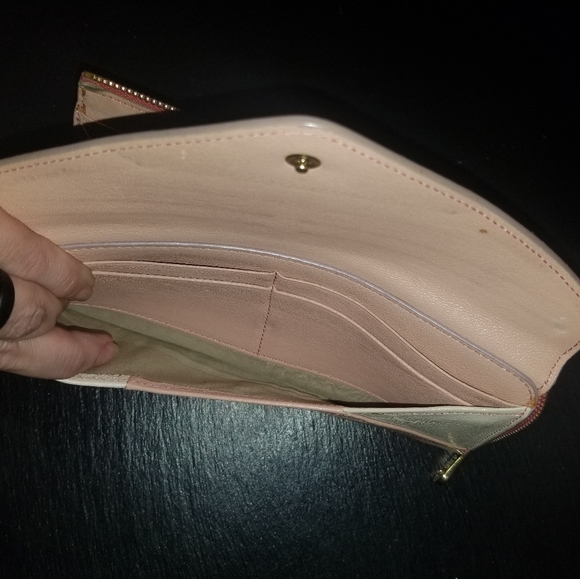 💋Chloe Pink Patchwork Long Wallet💋 - Picture 6 of 13